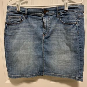 Loft mini jean skirt